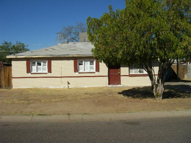 2942 W San Juan Ave., Phoenix, AZ 85017