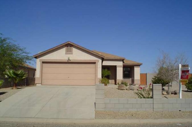 11854 W Delwood Dr., Arizona City, AZ 85223