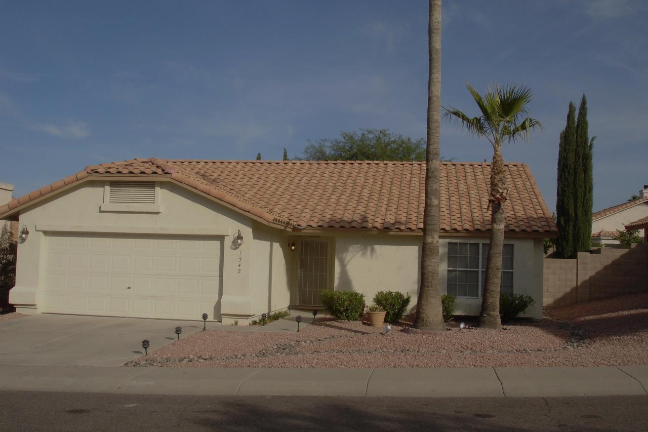 1242 E Villa Maria Dr., Phoenix, AZ 85022