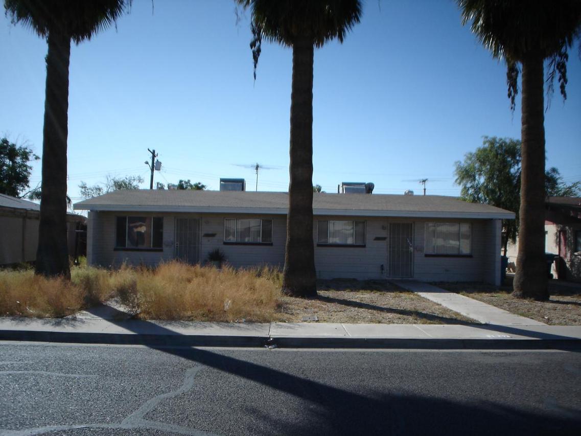 1847 E Cheery Lynn Rd., Phoenix, AZ 85051