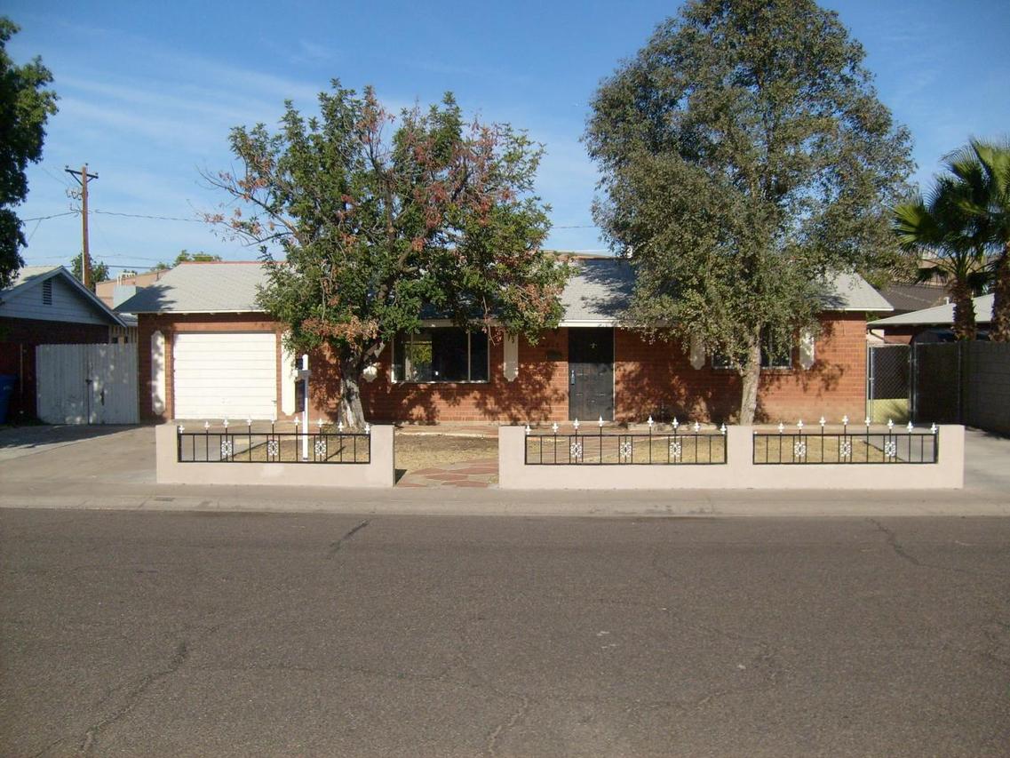 4718 W Mitchell Dr., Phoenix, AZ 85031