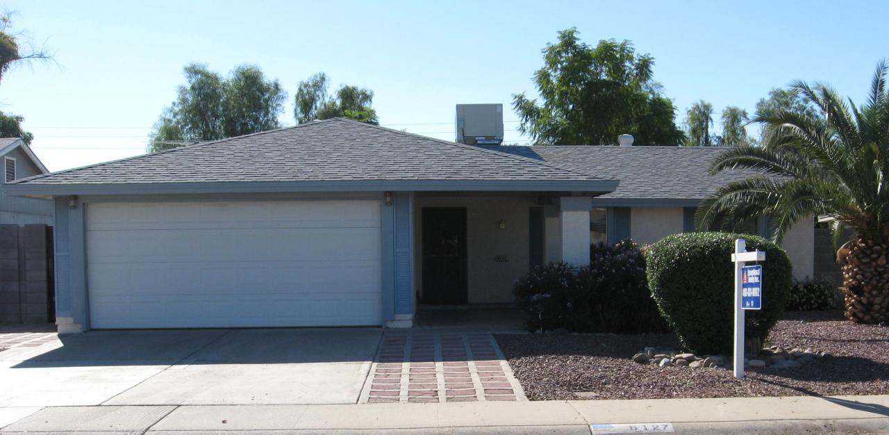 6127 W Zoe Ella Way, Glendale, AZ 85306