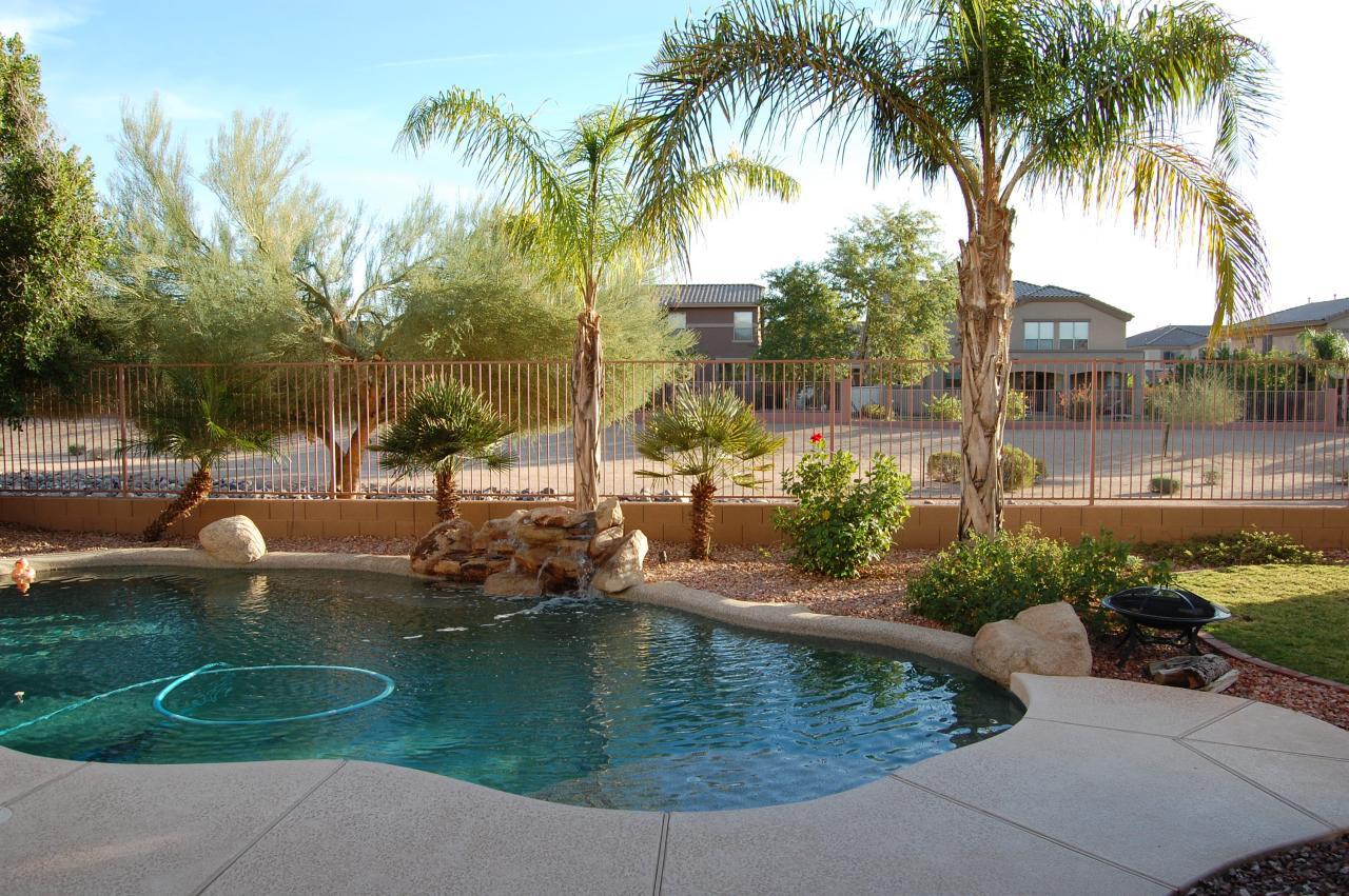 6887 W El Cortez Pl., Peoria, AZ 85383