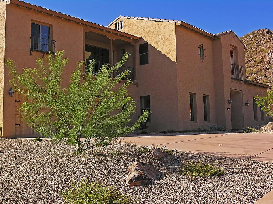 2510 W Via Savelli St., Phoenix, AZ 85086