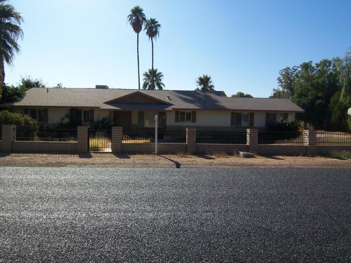 6715 W Surrey Ave., Peoria, AZ 85381