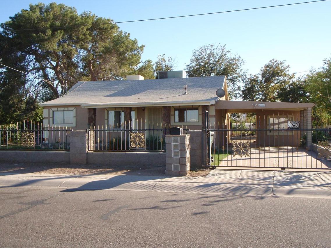 1323 W Corona Ave., Phoenix, AZ 85041