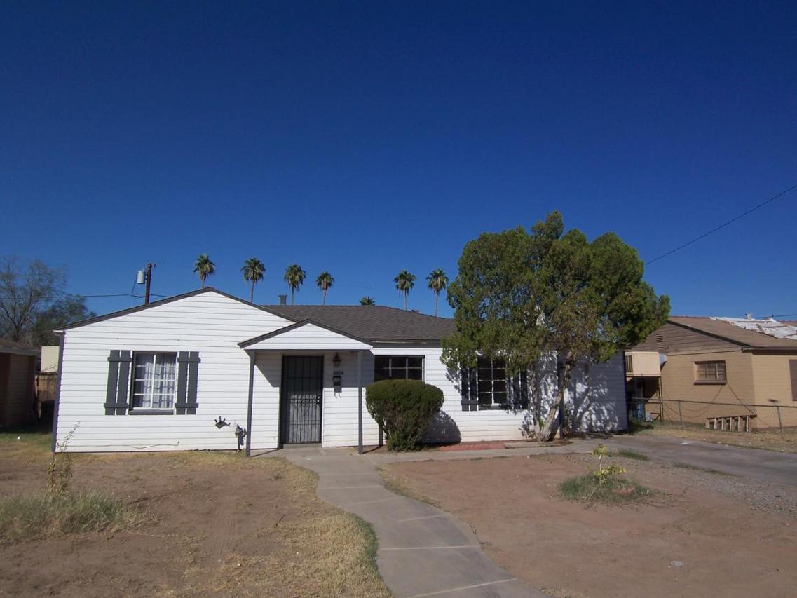3026 W Pierce St., Phoenix, AZ 85009