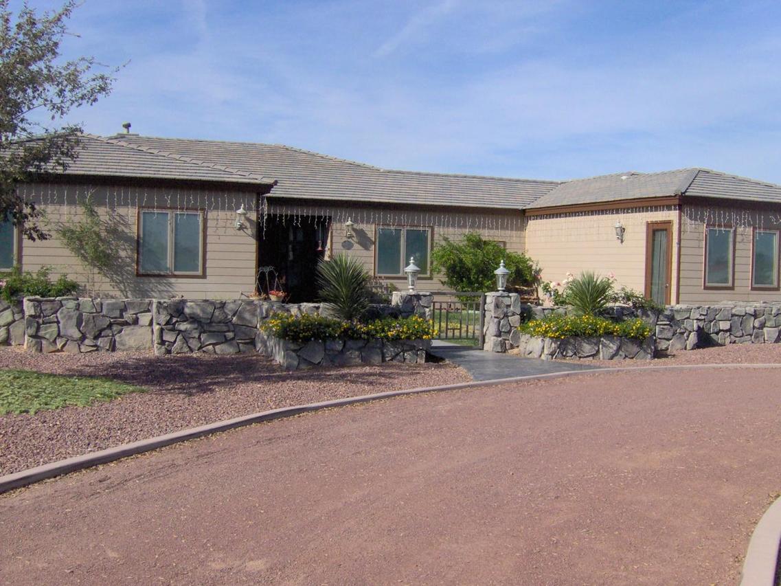 22310 N 89th Ave., Peoria, AZ 85383