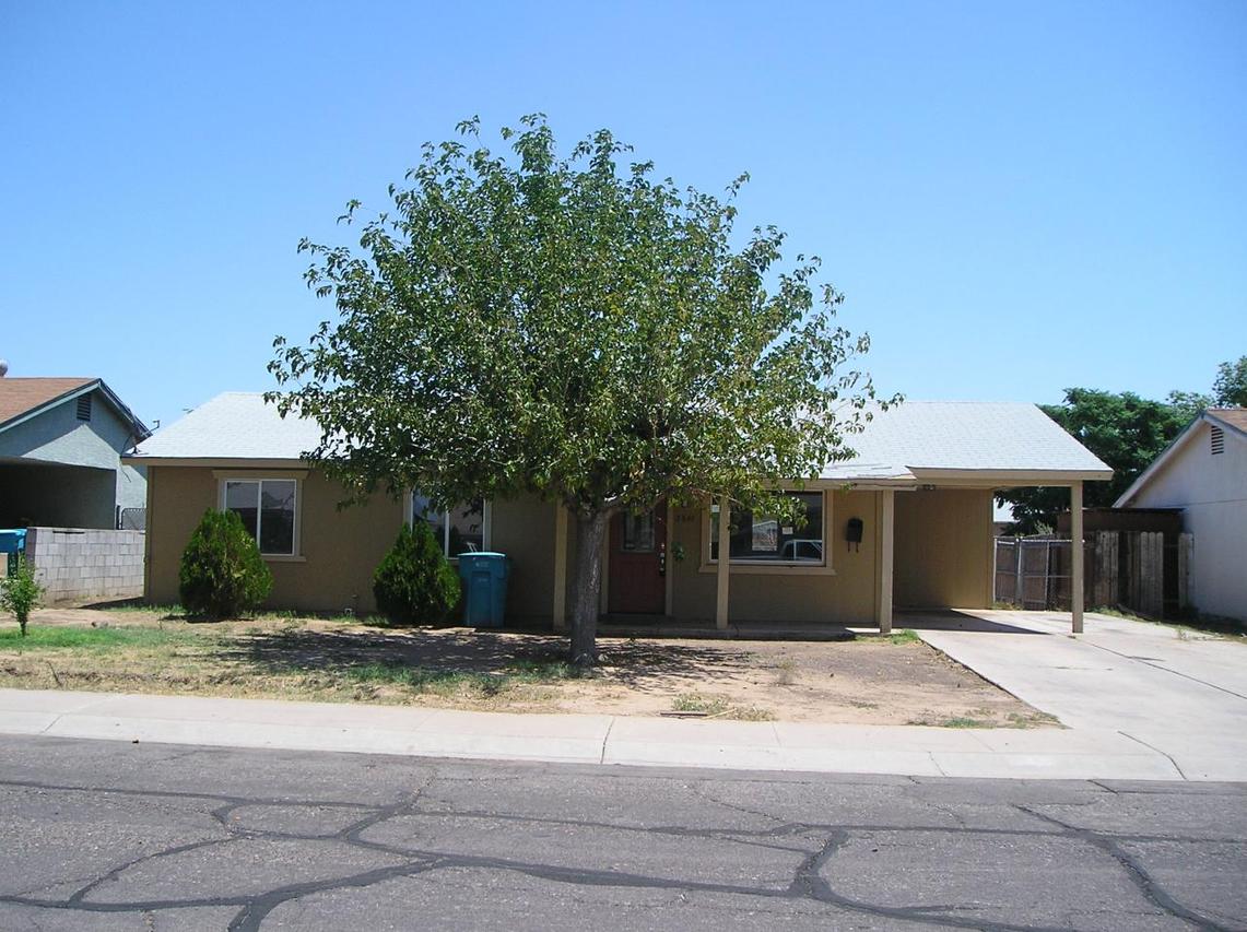 2841 N 65th Dr., Phoenix, AZ 85035