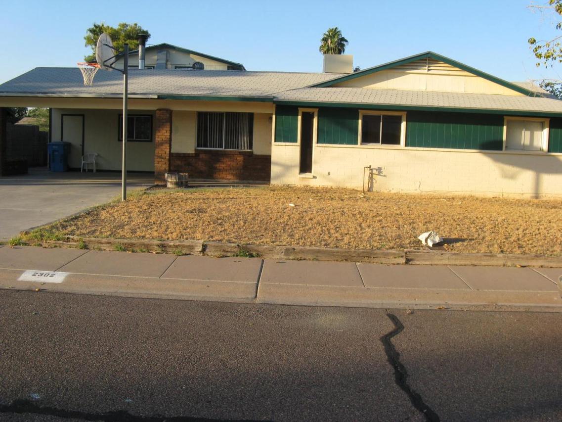 2302 E Janice Way, Phoenix, AZ 85022