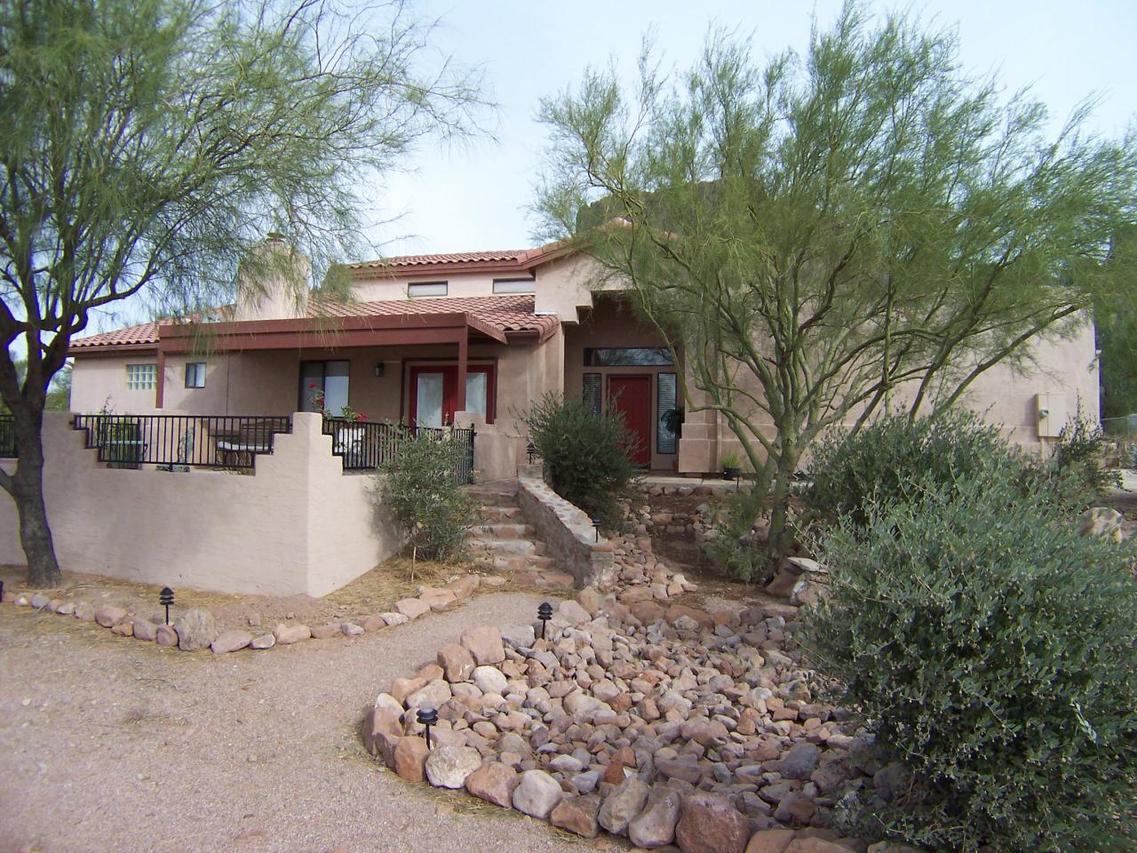 1851 N La Barge Rd., Apache Junction, AZ 85219