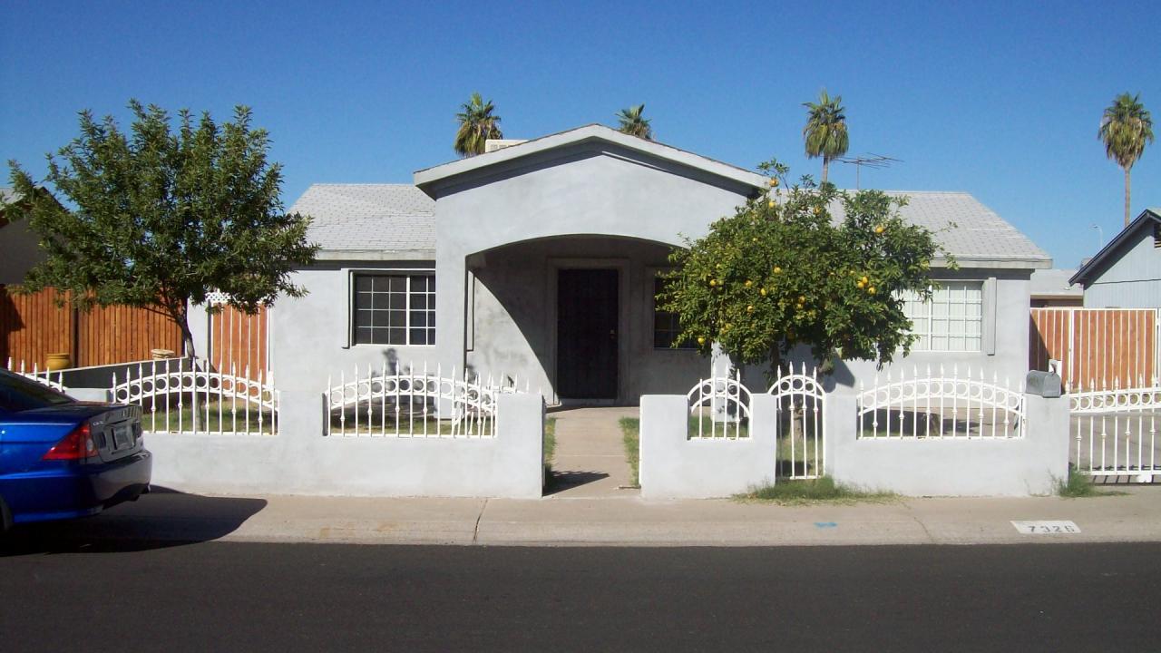 7326 W Cypress St., Phoenix, AZ 85035