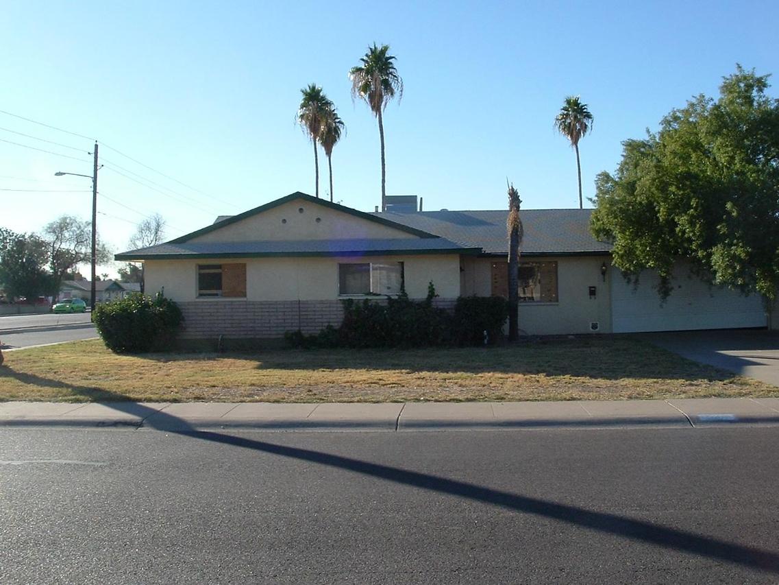 5901 W Highland Ave., Phoenix, AZ