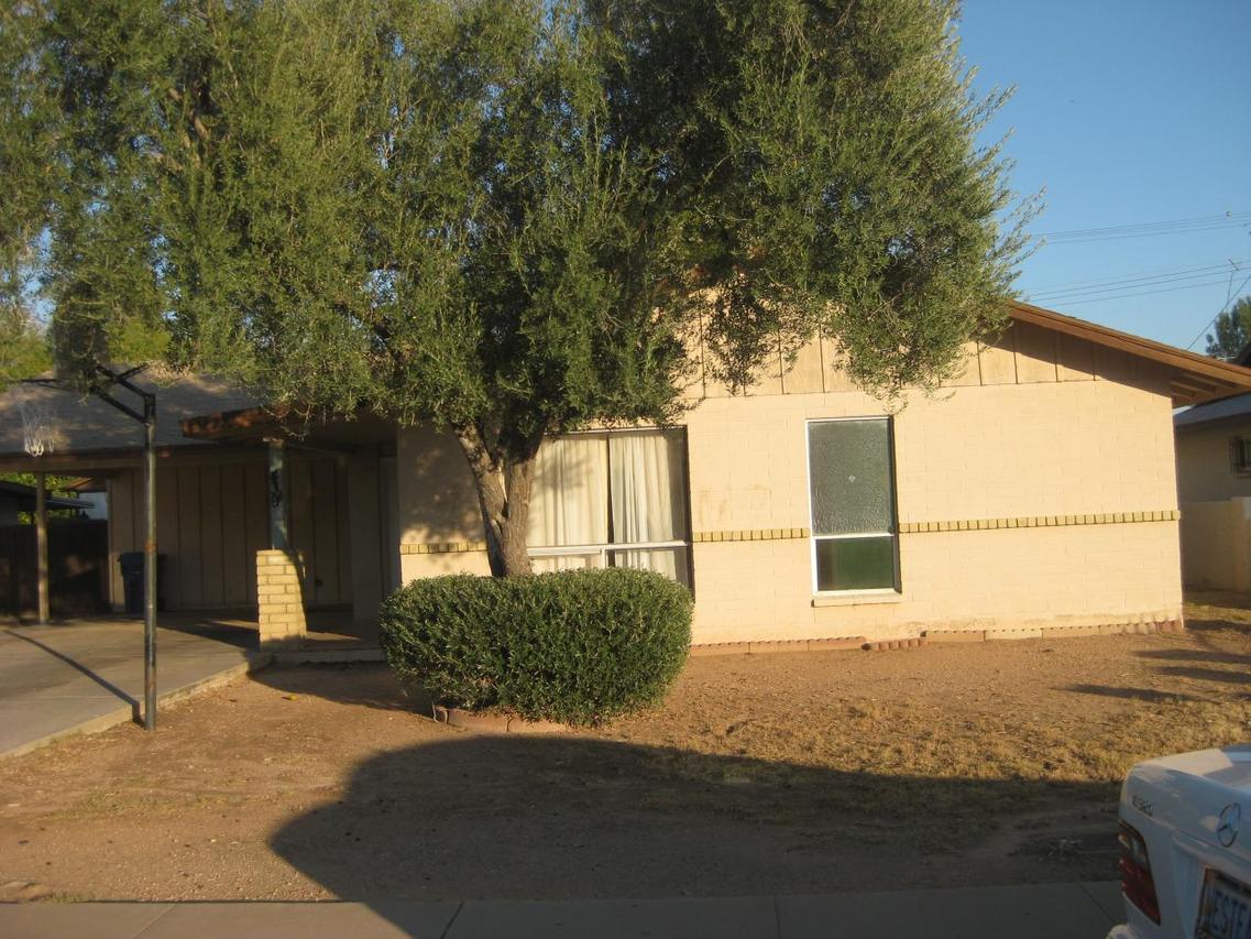 439 S Pioneer St., Mesa, AZ 85204