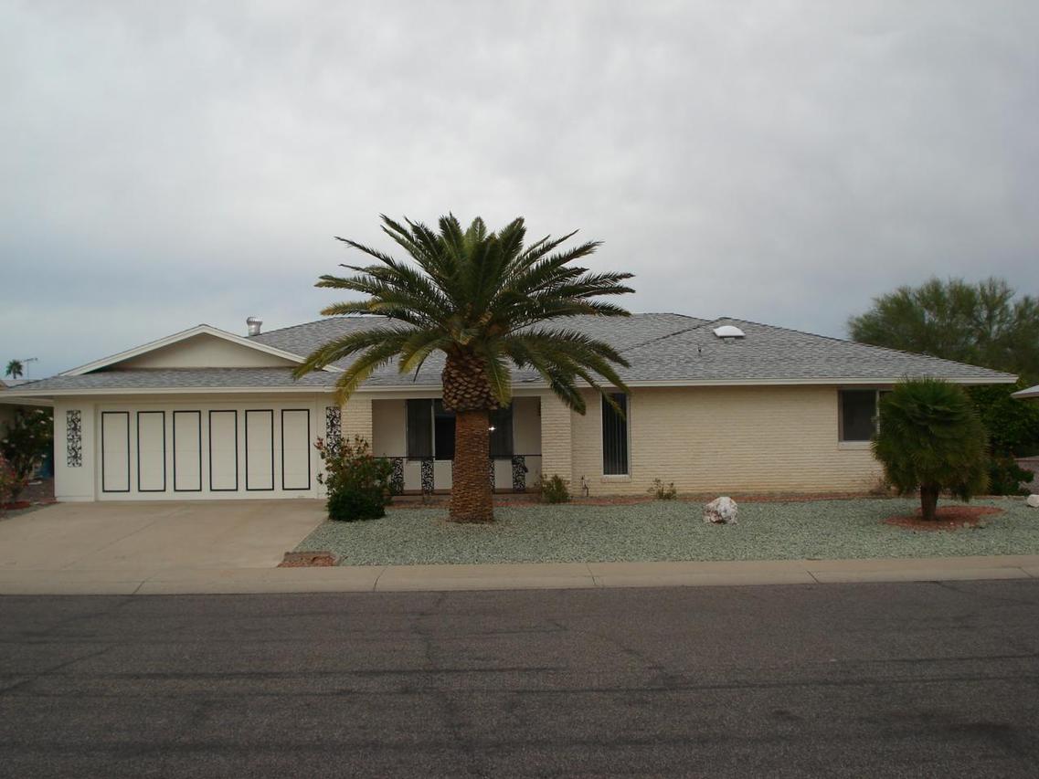9542 W Country Club Dr., Sun City, AZ 85373