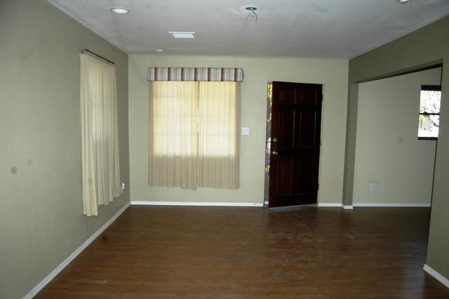 1407 E Bowker St., Phoenix, AZ 85040