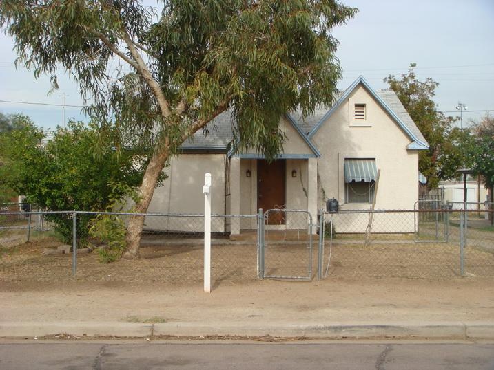 1924 W Monte Vista Rd., Phoenix, AZ 85009