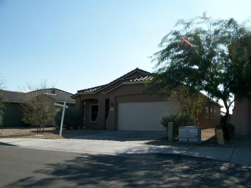 5921 W Warner St., Phoenix, AZ 85043