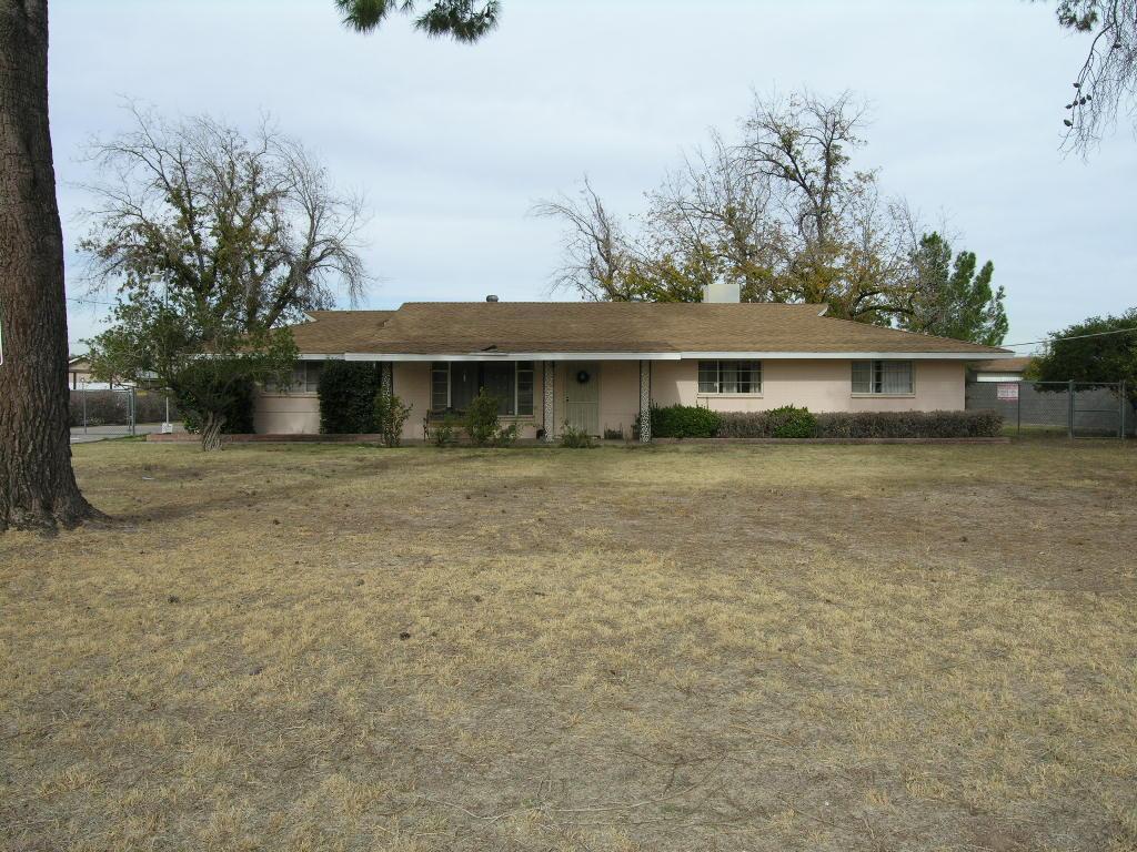 202 W Carson Rd., Phoenix, AZ 85041