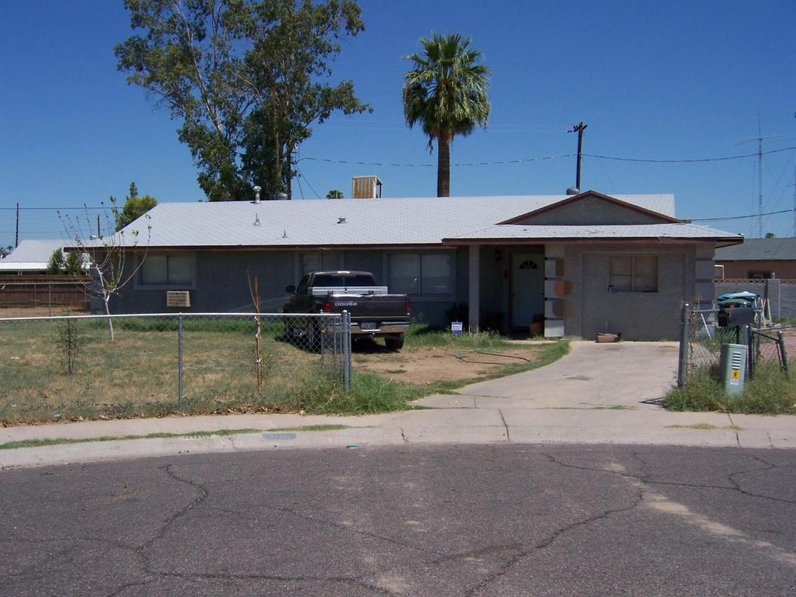 4813 N 70th Ave., Phoenix, AZ 85033