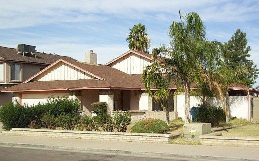 1620 E Vineyard Rd., Phoenix, AZ 85042