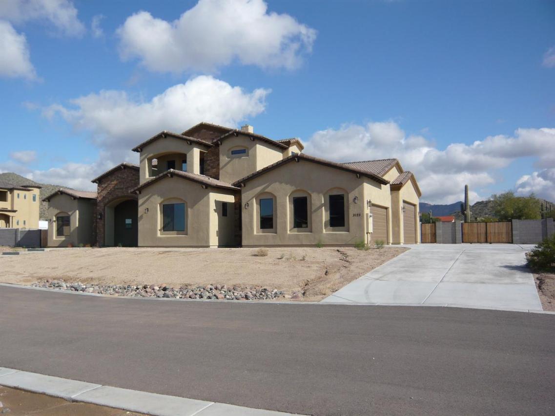 3123 N 82nd Way, Mesa, AZ 85207