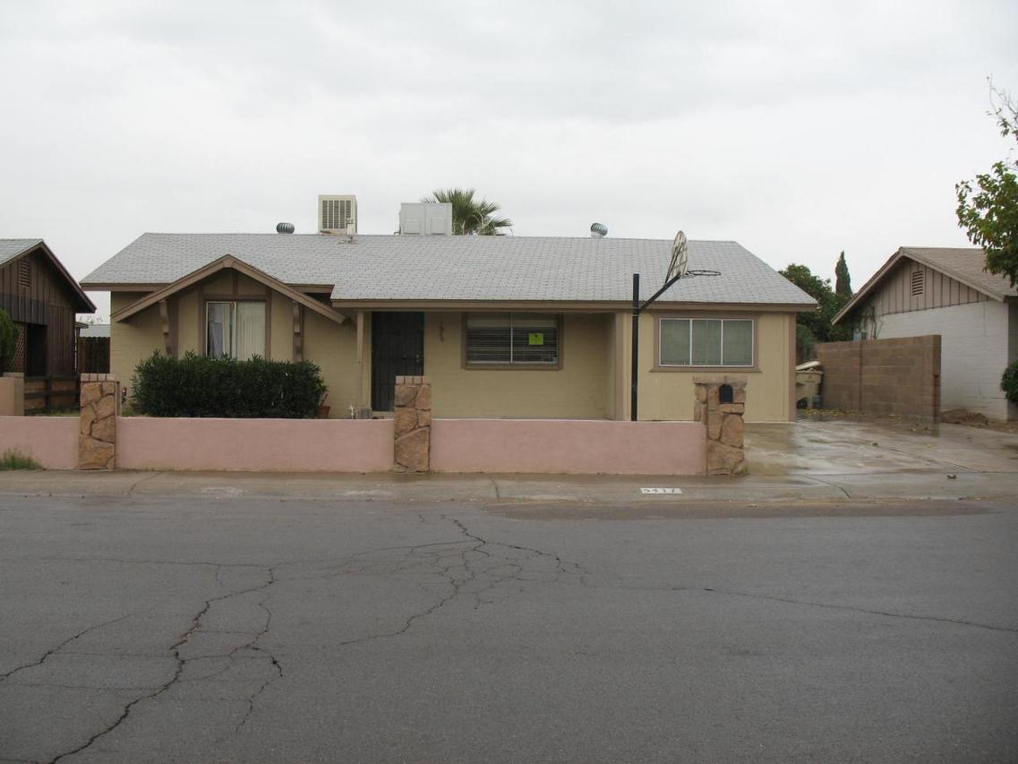 5417 N 79th Ave., Glendale, AZ 85303