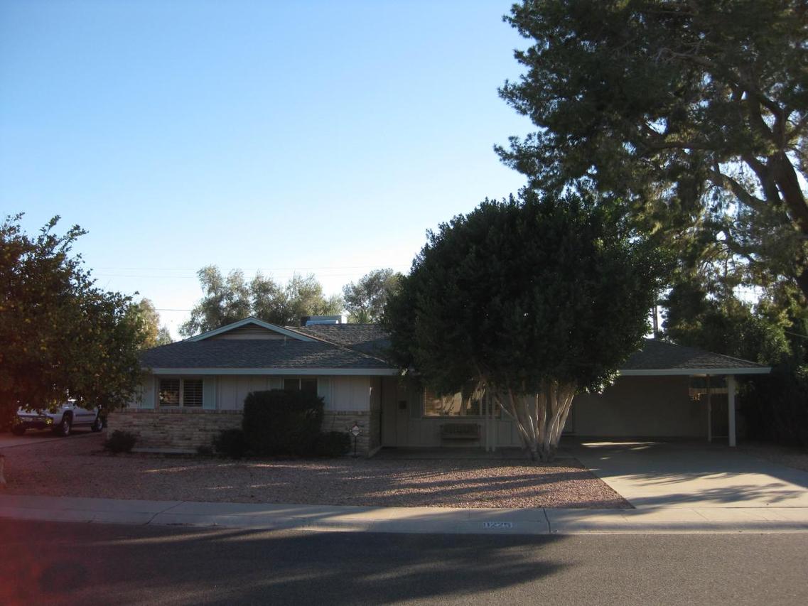 8225 E Highland Ave., Scottsdale, AZ 85251