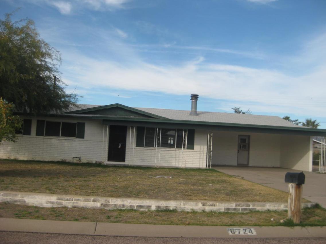 8724 E Myrtle St., Mesa, AZ 85208