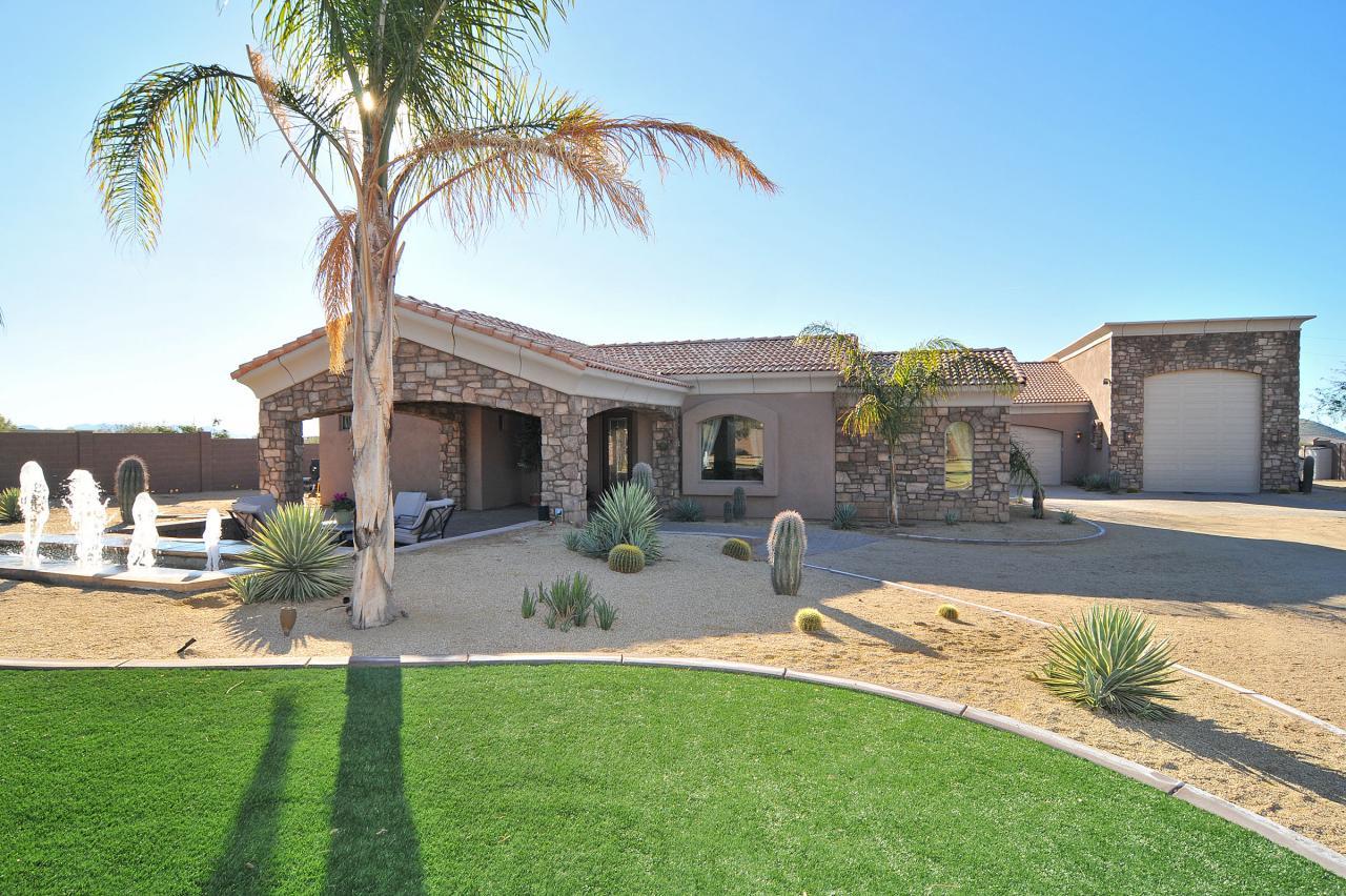 1843 W Mesquite St., Phoenix, AZ 85086