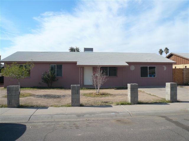 1636 N 56th Ave., Phoenix, AZ 85035