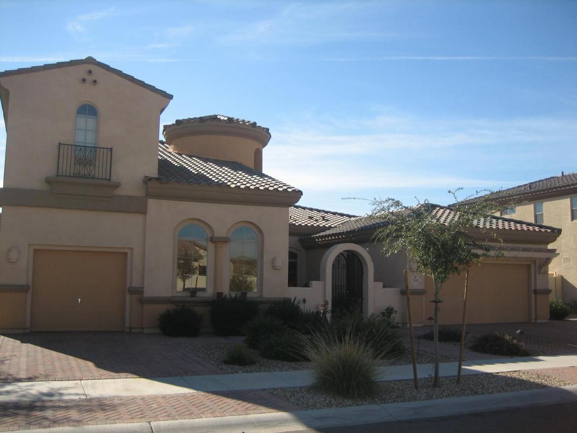 705 W Azure Ln., Litchfield Park, AZ 85340