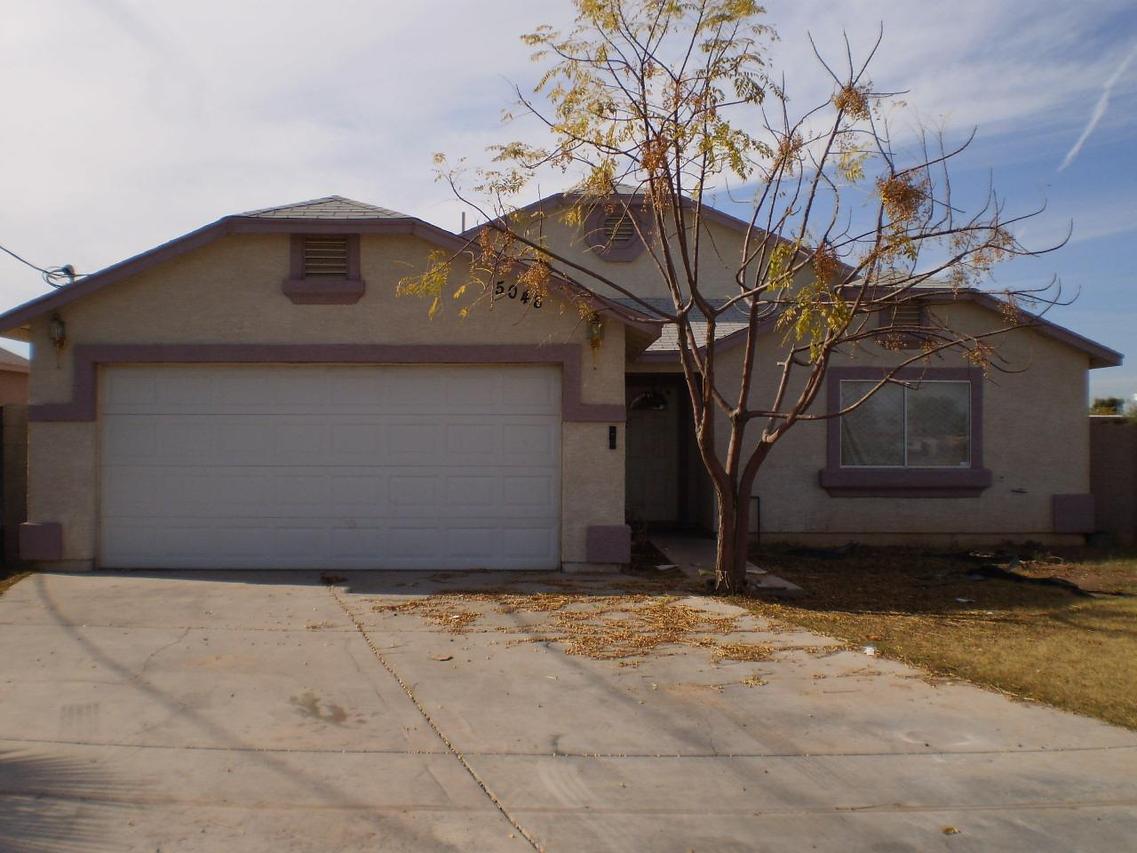 5048 S 9th St., Phoenix, AZ 85040