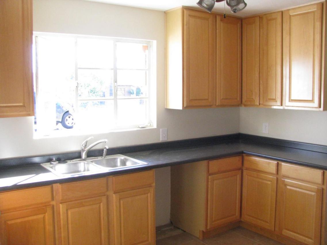 2402 W Flower St., Phoenix, AZ 85015