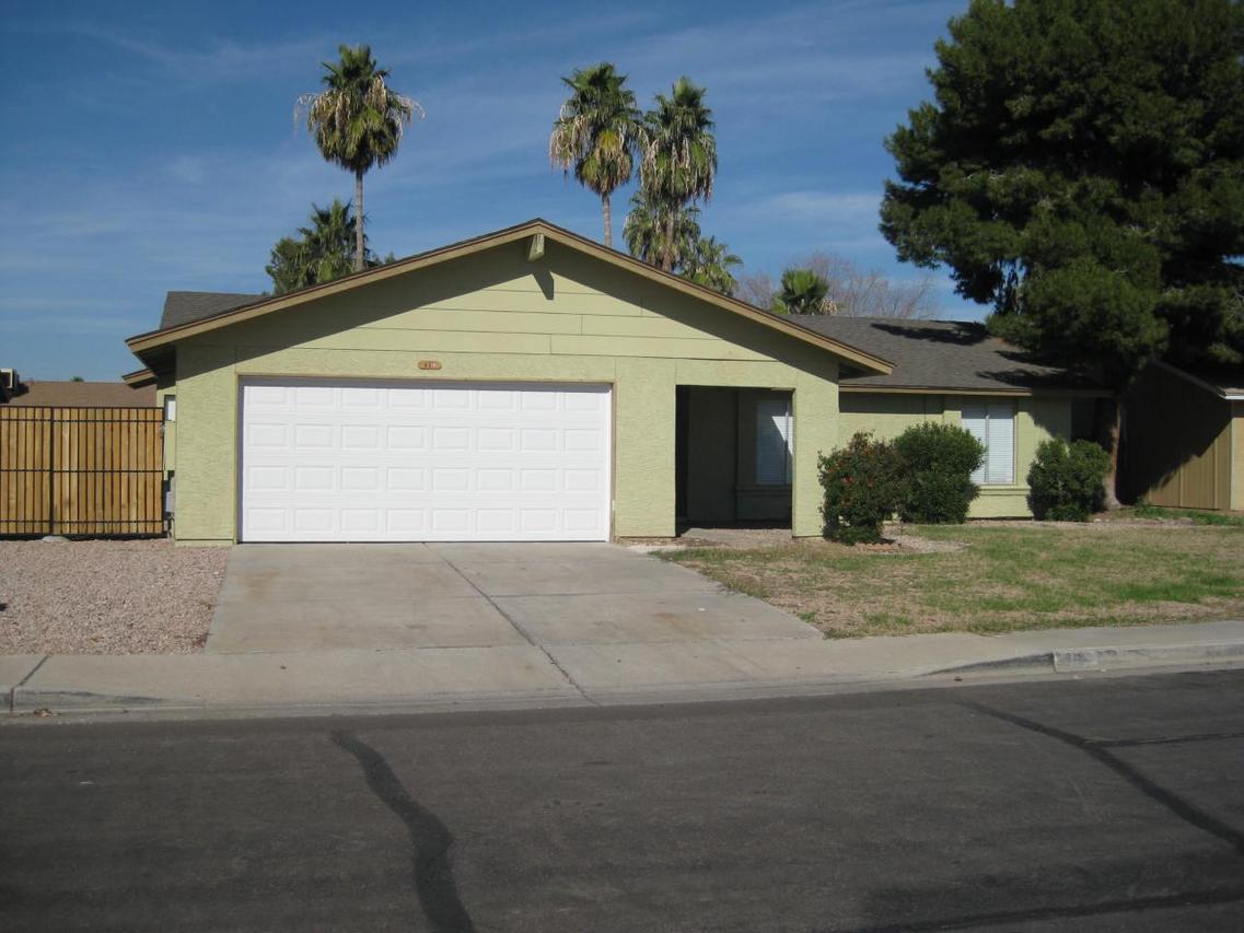 414 W Barrow Dr., Chandler, AZ 85225