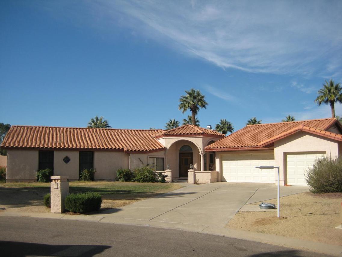 110 E Estero Ln., Litchfield Park, AZ 85340
