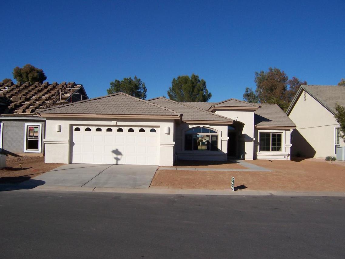 10014 E Coopers Hawk Dr., Sun Lakes, AZ 85248