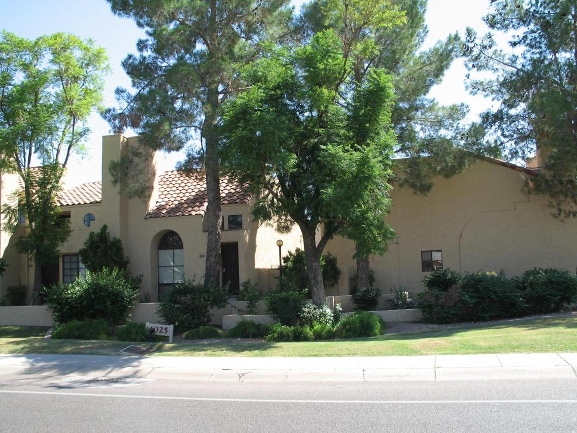 1025 E Highland Ave. #11, Phoenix, AZ 85014