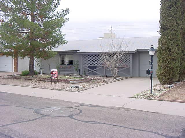 2161 E Beck Ln., Phoenix, AZ 85022