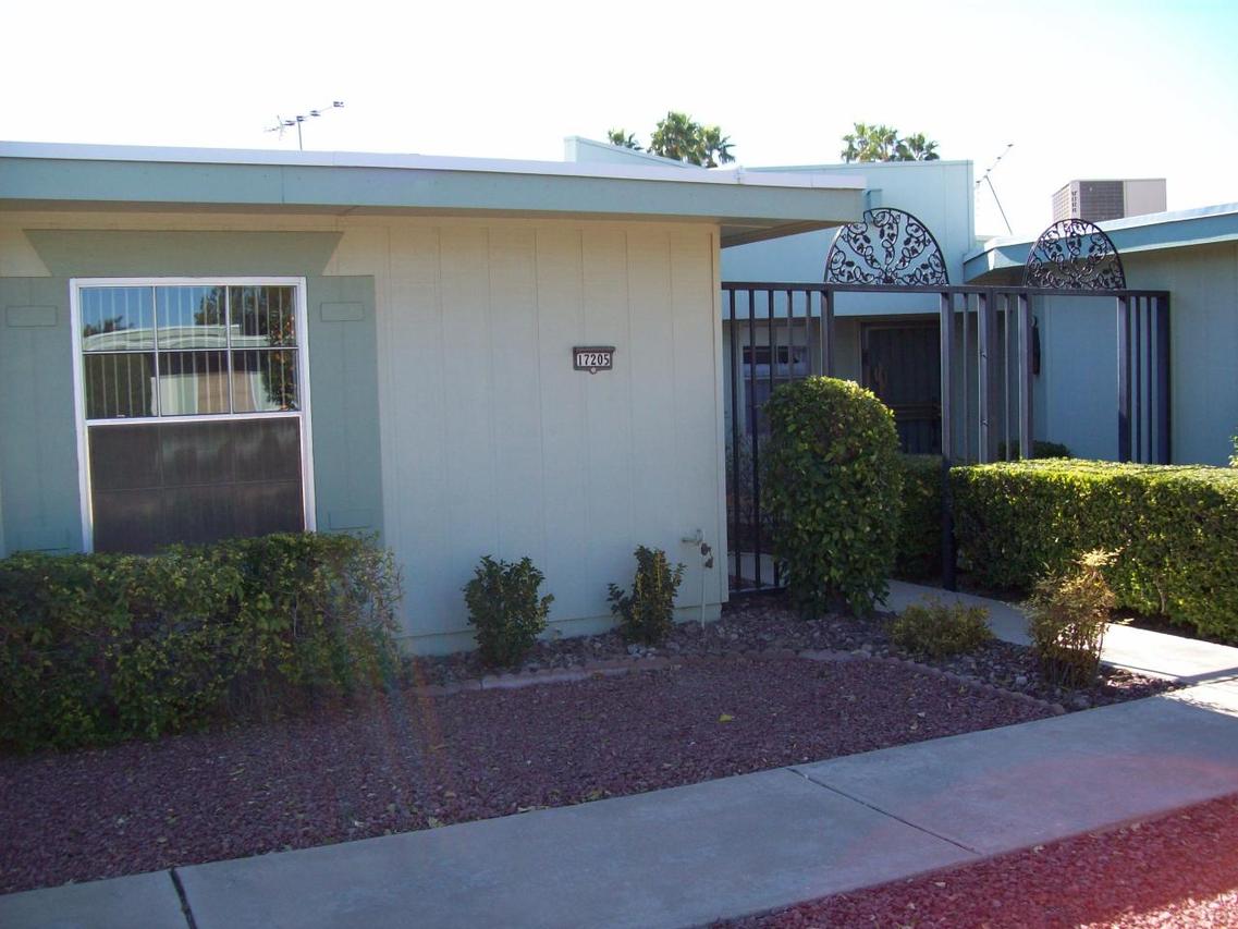17205 N 107th Ave., Sun City, AZ 85373
