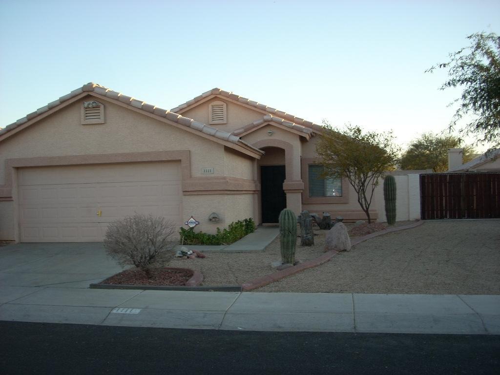 1111 W Lynne Ln., Phoenix, AZ 85041