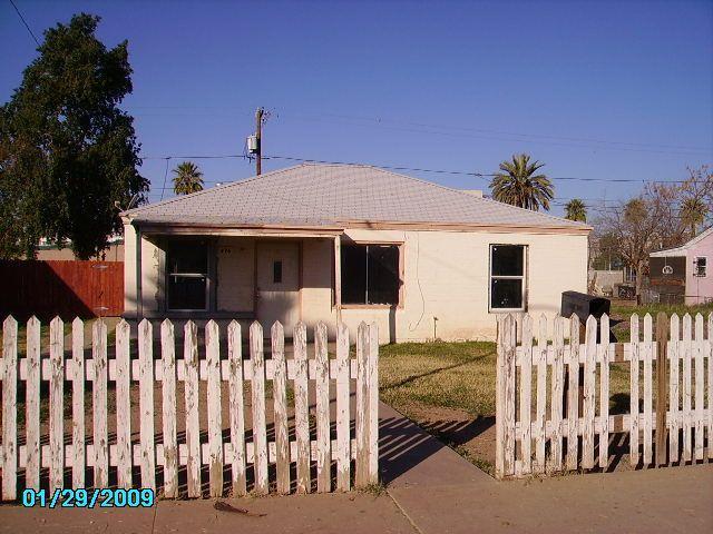 374 N 20th Dr., Phoenix, AZ 85009