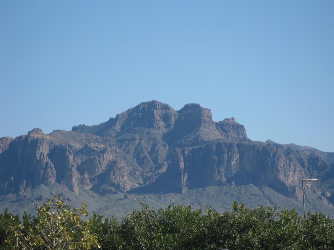 4747 N Delaware Dr., Apache Junction, AZ 85220