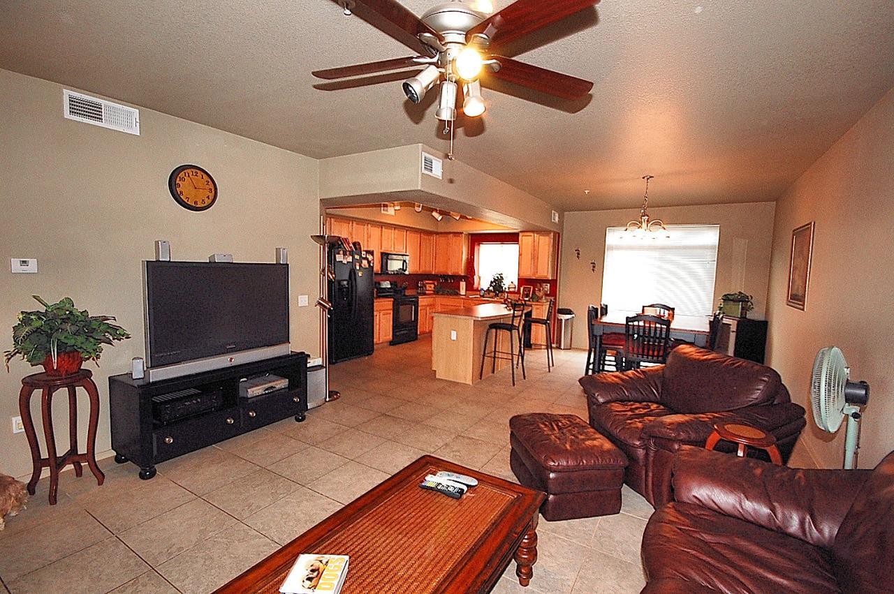 16825 N 14th St. #123, Phoenix, AZ 85022