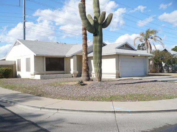 21202 N 34th Dr., Phoenix, AZ 85027