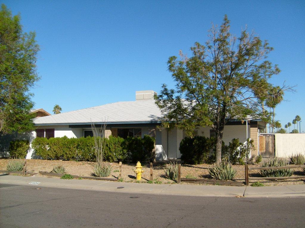 6404 W Flynn Ln., Glendale, AZ 85301