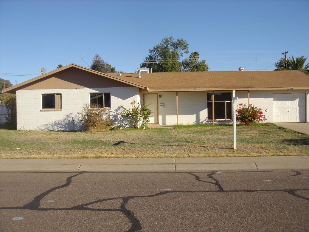 5924 W Fairmount Ave., Phoenix, AZ 85033