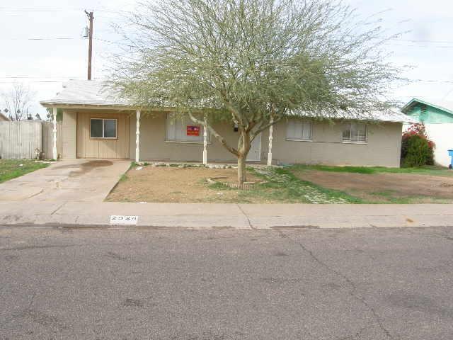 2924 N 44th Ln., Phoenix, AZ 85031