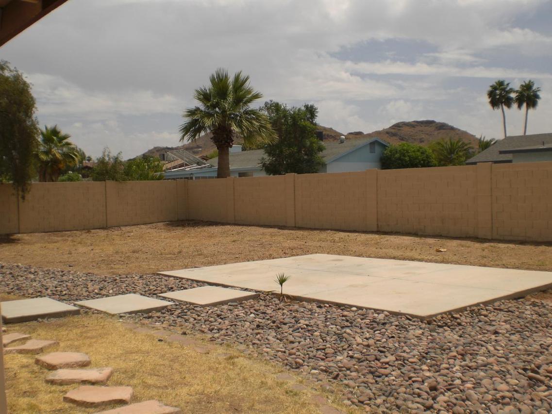 847 E Paradise Ln., Phoenix, AZ 85022