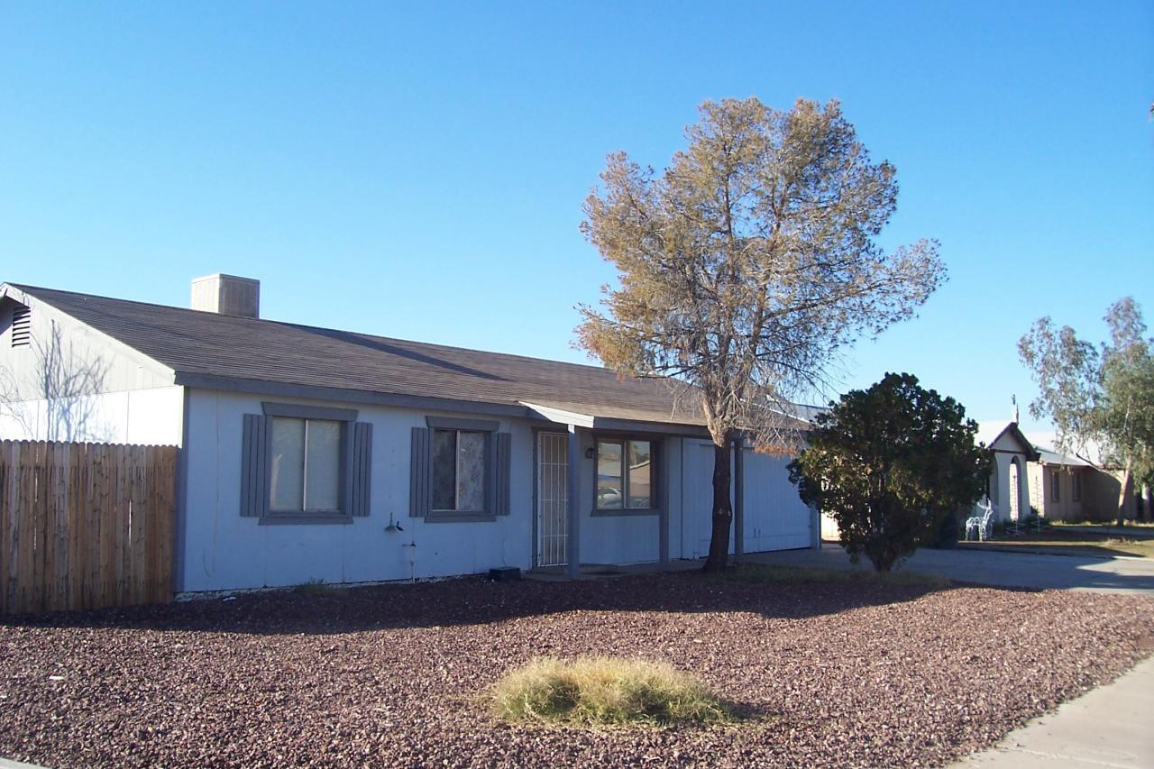 8107 W Highland Ave., Phoenix, AZ 85033